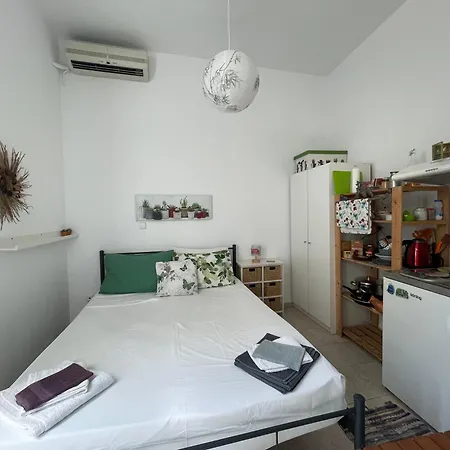 Апартаменты Xenia's Independent Near Old Town Of Rodos. Родос